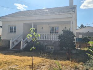Ref 1565 Independiente en urbanización con zonas comunes en Moralzarzal (disponible)